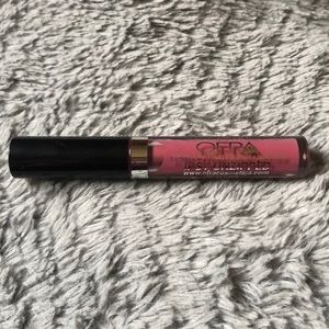 OFRA Liquid Lipstick in pink